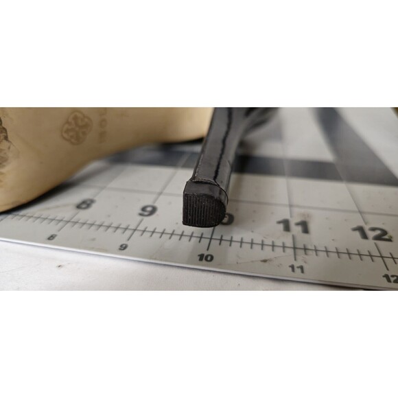 Isola Irisa Suede 4 1/4" Mary Jane Stiletto Size 7 - Picture 9 of 12